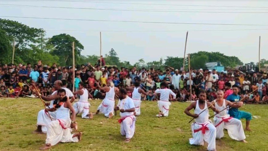 নবীনগরে গ্রাম বাংলার ঐতিহ্যবাহী লাঠি খেলা অনুষ্ঠিত